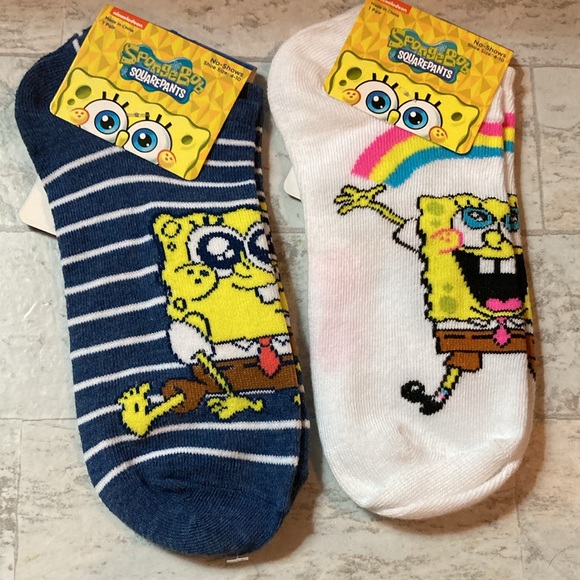 SpongeBob Squarepants No-Shows Socks & Wooden Pencils Gift Set - Picture 5 of 8